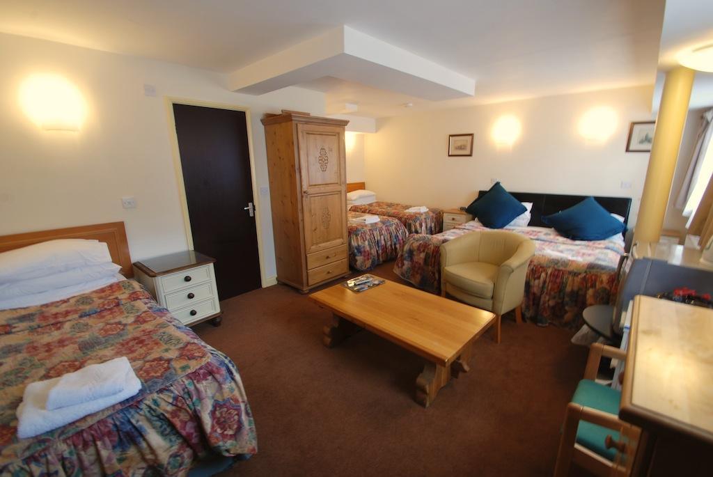 Clifton Bridge Hotel York Room photo